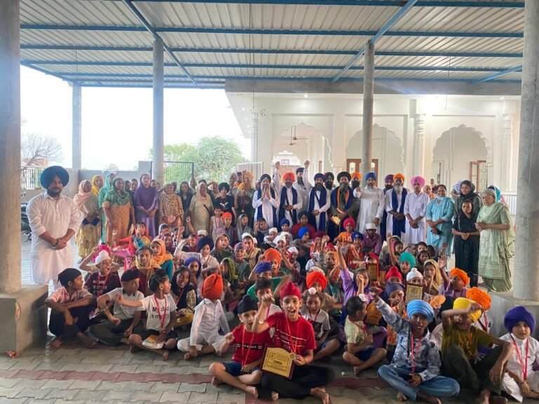 ਗੁਰਦੁਆਰਾ ਬਾਬਾ ਭੂਪ ਸਿੰਘ ਜੀ ਪਿੰਡ ਬਾਹਮਣੀ ਵਾਲਾ ਵਿਖੇ ਲਗਾਇਆ 9 ਰੋਜਾ ਗੁਰਮਤਿ ਕੈਂਪ ।