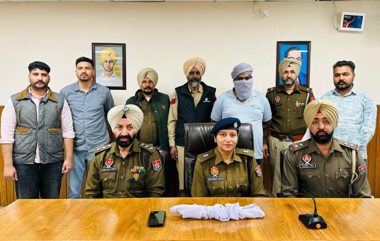 ਜ਼ਿਲ੍ਹਾ ਤਰਨ ਤਾਰਨ ਦੀ ਪੁਲਿਸ ਥਾਣਾ ਹਰੀਕੇ ਵੱਲੋਂ ਅੰਨੇ ਕਤਲ ਕੇਸ ਨੂੰ 10 ਘੰਟਿਆਂ ਵਿੱਚ ਟਰੇਸ ਕਰਕੇ ਮੁੱਖ ਵਿਅਕਤੀ ਨੂੰ ਗ੍ਰਿਫਤਾਰ ਕੀਤਾ 