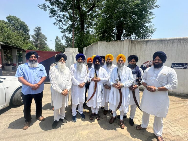 ਜਥੇਦਾਰ ਗਿਆਨੀ ਕੁਲਦੀਪ ਸਿੰਘ ਗੜਗੱਜ ਵੱਲੋਂ ਕੇਂਦਰੀ ਜੇਲ੍ਹ ਪਟਿਆਲਾ ’ਚ ਨਜ਼ਰਬੰਦ ਭਾਈ ਰਾਜੋਆਣਾ ਨਾਲ ਮੁਲਾਕਾਤ