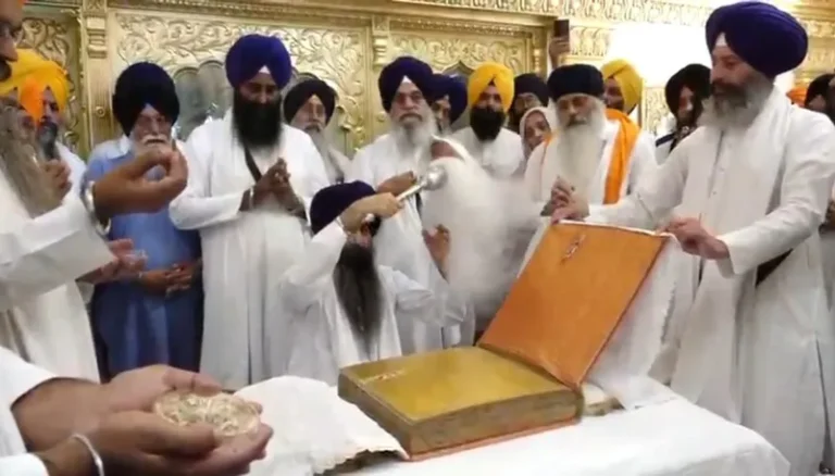 ਸਾਕਾ ਨੀਲਾ ਤਾਰਾ ਦੌਰਾਨ ਜ਼ਖਮੀ ਹੋਏ ਪਾਵਨ ਸਰੂਪ ਸੰਗਤ ਦੇ ਦਰਸ਼ਨਾਂ ਲਈ ਸੁਸ਼ੋਭਿਤ ਕੀਤੇ