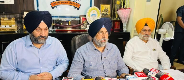 ਐਡਵੋਕੇਟ ਹਰਜਿੰਦਰ ਸਿੰਘ ਧਾਮੀ ਗੁਰੂ ਤੇਗ ਬਹਾਦਰ ਸਾਹਿਬ ਦਾ 350 ਸ਼ਹੀਦੀ ਦਿਹਾੜਾ ਕੌਮ ਵੱਲੋਂ ਇਕਜੁੱਟ ਹੋ ਕੇ ਮਨਾਉਣ ਦੇ ਰਾਹ ਵਿਚ ਭੁਲੇਖੇ ਨਾ ਪਾਉਣ: ਕਾਲਕਾ, ਕਾਹਲੋਂ, ਕਰਮਸਰ