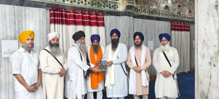 ਕਿਤਾਬ ‘ਕੌਰਨਾਮਾ-2’ ਦੇ ਸ਼ੁਕਰਾਨੇ ਵਜੋਂ ਗੁਰਦੁਆਰਾ ਲਿਖਣਸਰ ਸਾਹਿਬ ਵਿਖੇ ਕਰਵਾਈ ਅਰਦਾਸ