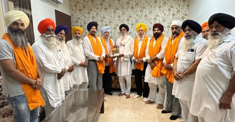 350 ਸਾਲਾ ਸ਼ਹੀਦੀ ਸ਼ਤਾਬਦੀ ਸਬੰਧੀ ਤਖ਼ਤ ਸ੍ਰੀ ਪਟਨਾ ਸਾਹਿਬ ਤੋਂ ਸ੍ਰੀ ਅਨੰਦਪੁਰ ਸਾਹਿਬ ਤੱਕ ਸਜਾਇਆ ਜਾਵੇਗਾ ਨਗਰ ਕੀਰਤਨ: ਪ੍ਰਬੰਧਕ ਕਮੇਟੀ ਤਖਤ ਪਟਨਾ ਸਾਹਿਬ