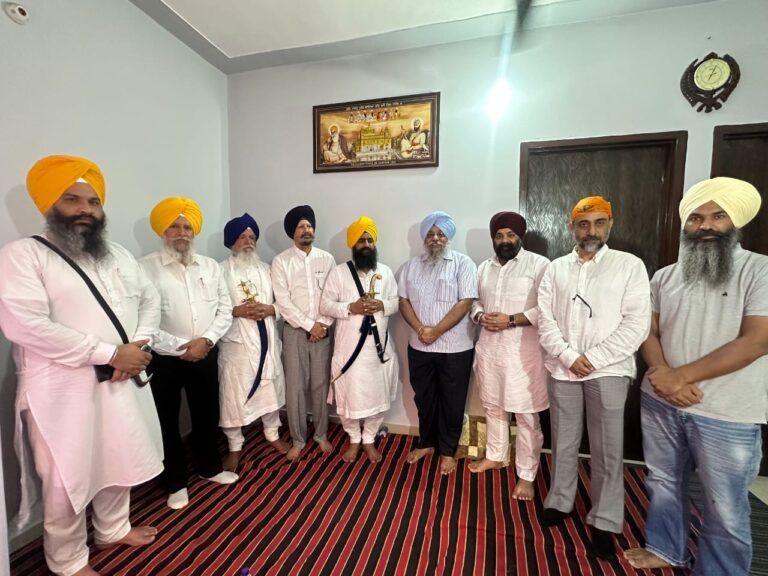 ਸ੍ਰੀ ਆਕਾਲ ਤਖਤ ਸਾਹਿਬ ਦੇ ਜਥੇਦਾਰ ਨਾਲ ਤਖ਼ਤ ਪਟਨਾ ਸਾਹਿਬ ਕਮੇਟੀ ਨੇ ਕੀਤੀ ਮੁਲਾਕਾਤ