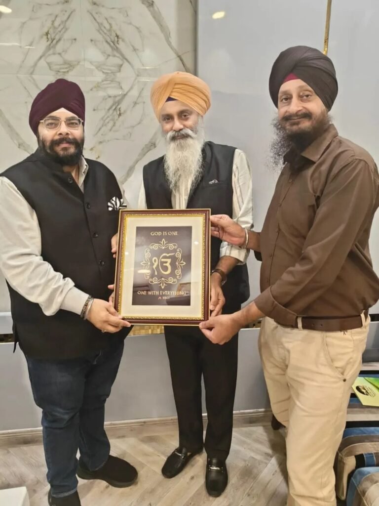 ਪੰਥਕ ਸੇਵਾਵਾਂ ਸਦਕਾ ਸਰਦਾਰ ਪਰਮਜੀਤ ਸਿੰਘ ਵੀਰਜੀ ਨੂੰ ਡਬਲਊਐਸਸੀਸੀ ਵਲੋਂ ਕੀਤਾ ਗਿਆ ਸਨਮਾਨਿਤ   ???? ਵਿਦੇਸ਼ਾਂ ਵਿਚ ਸਿੱਖਾਂ ਉਪਰ ਹੋ ਰਹੇ ਹਮਲੇ ਚਿੰਤਾਜਨਕ, ਸਰਕਾਰਾਂ ਸਿੱਖਾਂ ਦੀ ਸੁਰੱਖਿਆ ਯਕੀਨੀ ਬਣਾਉਣ ਲਈ ਠੋਸ ਕਦਮ ਚੁੱਕਣ