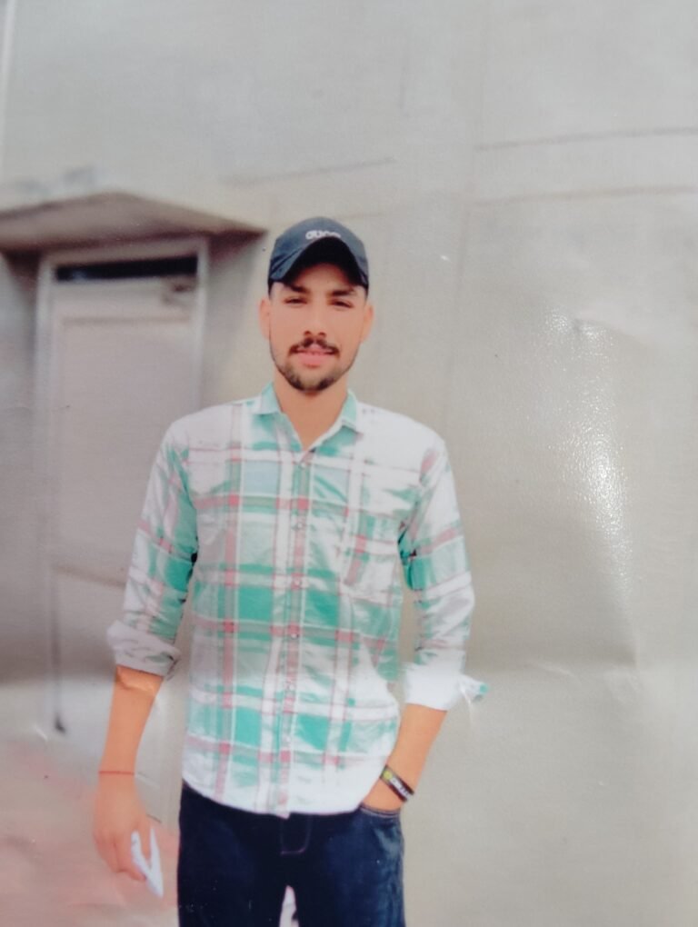 ਮਾਪਿਆਂ ਦਾ 21 ਸਾਲਾਂ ਗੱਬਰੂ ਪੁੱਤ ਹੋਇਆ ਲਾਪਤਾ/ਲੱਭਣ ਲਈ ਕਰੋ ਮਦਦ