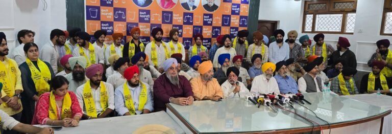 ਐਸ.ਓ.ਆਈ ਦੀ ਦਿੱਲੀ ਦੇ ਸਿੱਖ ਕਾਲਜਾਂ ਦੀਆਂ ਚੋਣਾਂ ਵਿੱਚ ਹੂੰਝਾ ਫੇਰ ਜਿੱਤ, ਆਣ ਵਾਲਾ ਸਮਾਂ ਵੱਡੇ ਬਦਲਾਅ ਦਾ: ਸਰਨਾ