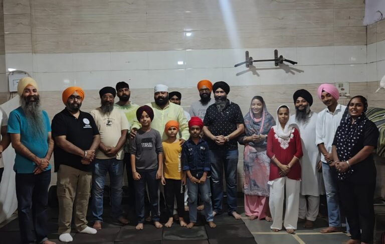 ਜਹਾਂਗੀਰ ਪੂਰੀ ਦੇ ਗੁਰਦੁਆਰਾ ਸਾਹਿਬ ਵਿਖ਼ੇ ਤੰਦੁਰੁਸਤ ਰਹਿਣ ਲਈ ਜੇ ਐਸ ਬੇਦੀ ਦੀ ਮਦਦ ਸਦਕਾ ਖੁਲਿਆ ਜਿੰਮ   ???? ਨੌਜਵਾਨਾਂ ਨੂੰ ਪਾਵਰਲਿਫਟਿੰਗ, ਡੈੱਡ ਲਿਫਟਿੰਗ, ਸ਼ਾਰਟਪੁੱਟ ਅਤੇ ਹੋਰ ਖੇਡਾਂ ਵਿੱਚ ਹਿੱਸਾ ਲੈਣ ਲਈ ਕੀਤਾ ਜਾਏਗਾ ਪ੍ਰੇਰਿਤ