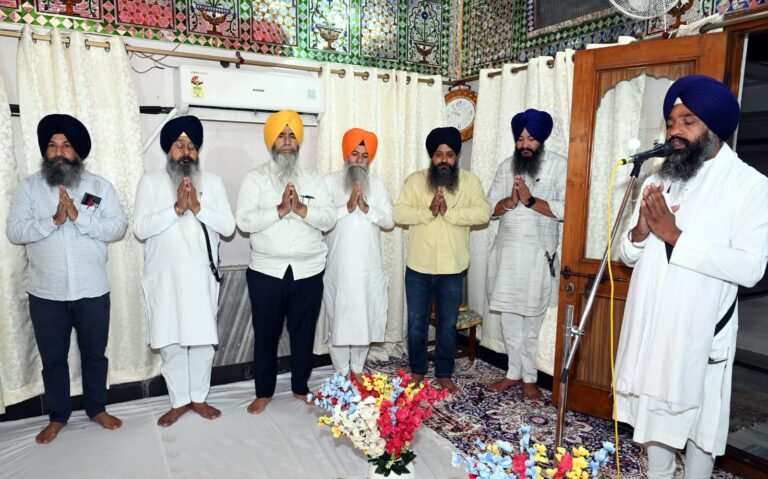 ਸ੍ਰੀ ਗੁਰੂ ਰਾਮਦਾਸ ਜੀ ਦੇ ਪ੍ਰਕਾਸ਼ ਗੁਰਪੁਰਬ ਸਬੰਧੀ ਸ੍ਰੀ ਅਖੰਡ ਪਾਠ ਸਾਹਿਬ ਆਰੰਭ ਭਲਕੇ 7   ???? ਅਕਤੂਬਰ ਨੂੰ ਸ੍ਰੀ ਅਕਾਲ ਤਖ਼ਤ ਸਾਹਿਬ ਤੋਂ ਸਜਾਇਆ ਜਾਵੇਗਾ ਵਿਸ਼ਾਲ ਨਗਰ ਕੀਰਤਨ