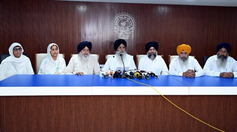 ਸ਼੍ਰੋਮਣੀ ਕਮੇਟੀ ਪ੍ਰਧਾਨ ਤੇ ਅਹੁਦੇਦਾਰਾਂ ਦੀ ਚੋਣ ਲਈ 3 ਨਵੰਬਰ ਨੂੰ ਹੋਵੇਗਾ ਜਨਰਲ ਇਜਲਾਸ- ਐਡਵੋਕੇਟ ਧਾਮੀ  -ਏਆਈ ਦੁਆਰਾ ਸਿੱਖ ਵਿਰੋਧੀ ਸਮੱਗਰੀ ਨੂੰ ਲੈ ਕੇ ਨੀਤੀ ਨੂੰ ਪ੍ਰਵਾਨਗੀ  ???? 350 ਸਾਲਾ ਸ਼ਹੀਦੀ ਸ਼ਤਾਬਦੀ ਨੂੰ ਸਮਰਪਿਤ ਗੁਰਦੁਆਰਾ ਸੀਸਗੰਜ ਸਾਹਿਬ ਦਿੱਲੀ ਤੋਂ ਸ੍ਰੀ ਅੰਮ੍ਰਿਤਸਰ ਤੱਕ ਸਾਈਕਲ ਯਾਤਰਾ 15 ਨਵੰਬਰ ਨੂੰ ਸ਼ੁਰੂ ਹੋਏਗੀ