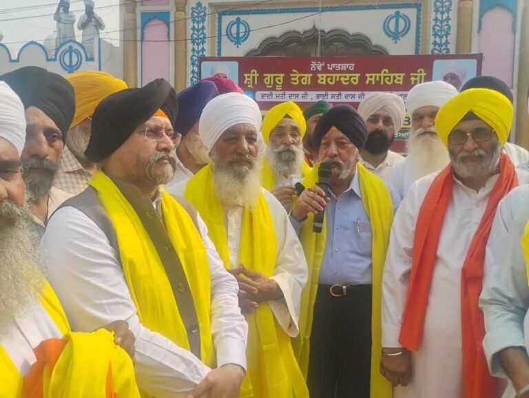 ਅਸਾਮ ਤੋਂ ਆਰੰਭ ਹੋਇਆ ਸ਼ਹੀਦੀ ਨਗਰ ਕੀਰਤਨ ਗੁਰਦੁਆਰਾ ਨਾਨਕ ਪਿਆਓ ਸਾਹਿਬ ਦਿੱਲੀ ਤੋਂ ਅਗਲੇ ਪੜਾਅ ਗੁਰਦੁਆਰਾ ਰਕਾਬ ਗੰਜ ਸਾਹਿਬ ਦਿੱਲੀ ਲਈ ਰਵਾਨਾ