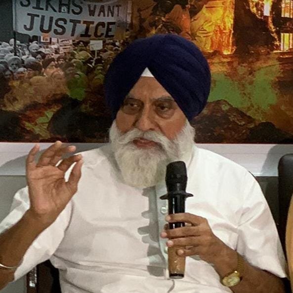 ਦਿੱਲੀ ਵਿੱਚ 1984 ਦੇ ਸਿੱਖ ਕਤਲੇਆਮ ਦੀ ਯਾਦਗਾਰ ਬਣਾਉਣ ਲਈ ਨਰਿੰਦਰ ਮੋਦੀ ਨੂੰ ਉਨ੍ਹਾਂ ਦੇ ਦਫ਼ਤਰ ਵਿਖੇ ਸੌਂਪਿਆ ਗਿਆ ਮੰਗ ਪੱਤਰ: ਭੋਗਲ   ???? ਇਸ ਮੁੱਦੇ ‘ਤੇ ਚਰਚਾ ਕਰਨ ਲਈ ਦਿੱਲੀ ਸਰਕਾਰ ਦੇ ਮੁੱਖ ਮੰਤਰੀ ਨਹੀਂ ਦੇ ਰਹੇ ਮੁਲਾਕਾਤ ਲਈ ਸਮਾਂ