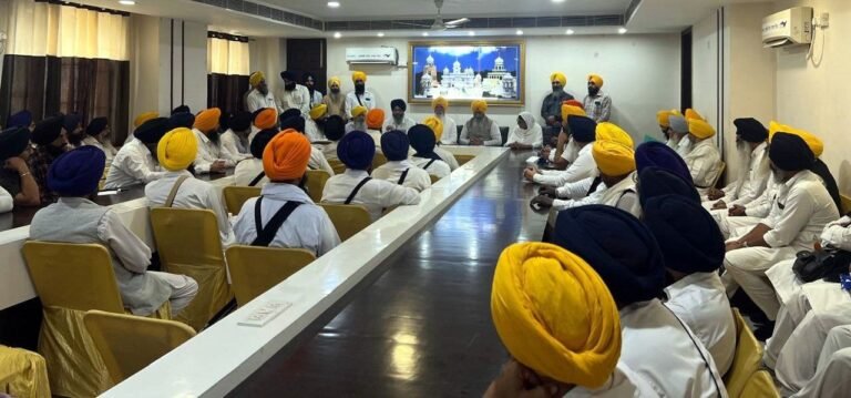 ਸ਼ਹੀਦੀ ਨਗਰ ਕੀਰਤਨ ਦੀਆਂ ਤਿਆਰੀਆਂ ਸਬੰਧੀ ਤਖਤ ਸ੍ਰੀ ਦਮਦਮਾ ਸਾਹਿਬ ਵਿਖੇ ਹੋਈ ਇਕੱਤਰਤਾ  ???? ਪੰਜਾਬ ‘ਚ ਵੱਖ ਵੱਖ ਪੜਾਵਾਂ ਤੇ ਨਗਰ ਕੀਰਤਨ ਦੇ ਪ੍ਰਬੰਧਾਂ ਦੀ ਕੀਤੀ ਸਮੀਖਿਆ