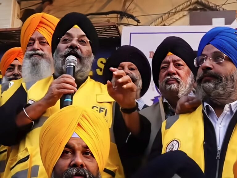 ਸੀਸ ਦੀਆ ਪਰ ਸਿਰਰੁ ਨ ਦੀਆ ਸਾਈਕਲ ਯਾਤਰਾ ਗੁਰਦੁਆਰਾ ਗੁਰੂ ਕੇ ਮਹਿਲ, ਅੰਮ੍ਰਿਤਸਰ ਲਈ ਦਿੱਲੀ ਤੋਂ ਹੋਈ ਰਵਾਨਾ