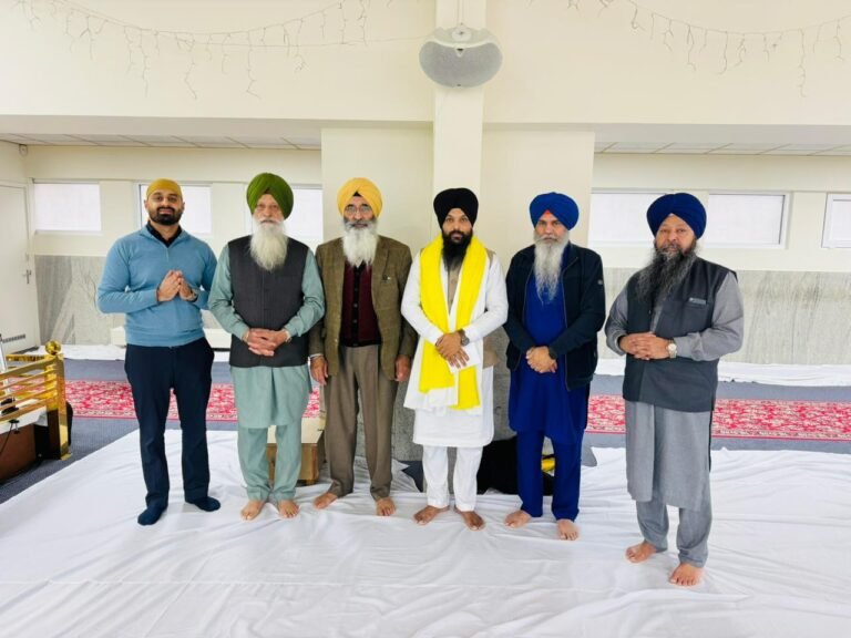 ਗੁਰਦੁਵਾਰਾ ਗੁਰੂ ਨਾਨਕ ਦੇਵ ਜੀ ਹੌਲੈਂਡ ਵਿਖੇ ਗੁਰੂ ਤੇਗ ਬਹਾਦੁਰ ਸਾਹਿਬ ਜੀ ਦੇ ਸ਼ਹੀਦੀ ਦਿਹਾੜੇ ਨੂੰ ਸਮਰਪਿਤ ਸਜਾਏ ਗਏ ਦੀਵਾਨ