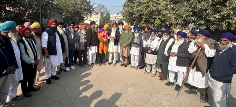 ਜੋਨ ਭੈਲ ਢਾਏਵਾਲਾ ’ਚ ਅਕਾਲੀ ਦਲ ਦੀ ਜਿੱਤ, ਕਸ਼ਮੀਰ ਸਿੰਘ ਫ਼ੌਜੀ 149 ਵੋਟਾਂ ਨਾਲ ਜੇਤੂ  ਧੱਕੇਸ਼ਾਹੀ ਦੇ ਬਾਵਜੂਦ ਲੋਕਾਂ ਨੇ ਅਕਾਲੀ ਦਲ ’ਤੇ ਭਰੋਸਾ ਜਤਾਇਆ: ਰਵਿੰਦਰ ਸਿੰਘ ਬ੍ਰਹਮਪੁਰਾ