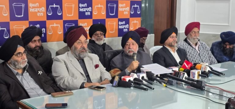 ਸਿੱਖੀ ਵਿਰੋਧੀ ਤਾਕਤਾਂ ਦੇ ਨਕਸ਼ੇ ਕਦਮ ‘ਤੇ ਚਲ ਕੇ ਅਕਾਲ ਤਖਤ ਨਾਲ ਮੱਥਾ ਲਾਉਣ ਤੋਂ ਬਾਜ ਆਉਣ ਭਗਵੰਤ ਮਾਨ: ਸਰਨਾ  👉ਭਗਵੰਤ ਮਾਨ, ਉਹੀ ਕੁੱਝ ਕਰਨ ਦੀ ਕੋਸ਼ਿਸ਼ ਕਰ ਰਿਹਾ ਹੈ ਜੋ ਸਿੱਖੀ ਵਿਰੋਧੀ ਤਾਕਤਾਂ ਚਾਹੁੰਦੀਆਂ ਹਨ