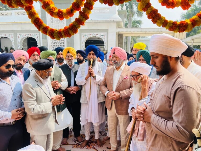 ਗੁਰਦੁਆਰਾ ਰਕਾਬਗੰਜ ਸਾਹਿਬ ਵਿਖੇ ਲਿਫਟ ਸਹੂਲਤ ਦੀ ਹੋਈ ਸ਼ੁਰੂਆਤ
