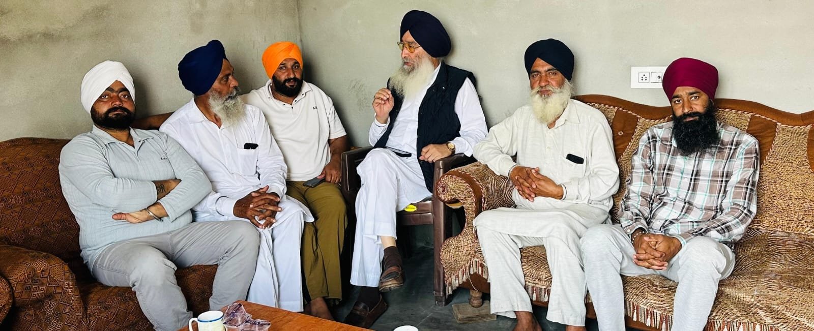 ਸਤਵਿੰਦਰ ਸਿੰਘ ਸ਼ਾਹ ਦੇ ਅਕਾਲ ਚਲਾਣਾ ਕਰ ਜਾਣ ਤੇ ਰਵਿੰਦਰ ਸਿੰਘ ਬ੍ਰਹਮਪੁਰਾ ਨੇ ਕੀਤਾ ਪਰਿਵਾਰ ਨਾਲ ਦੁੱਖ ਸਾਂਝਾ