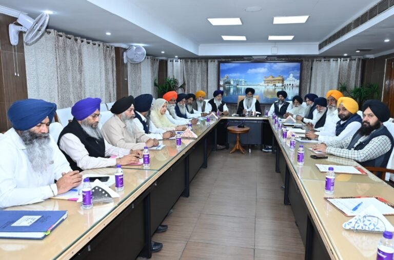 ਸਿੰਘ ਸਾਹਿਬ ਗਿਆਨੀ ਰਘਬੀਰ ਸਿੰਘ ਨੂੰ ਸ਼੍ਰੋਮਣੀ ਕਮੇਟੀ ਦੀ ਅੰਤ੍ਰਿੰਗ ਕਮੇਟੀ ਨੇ ਸਰਵਿਸ ਤੋਂ ਕੀਤਾ ਰਿਟਾਇਰ  👉 ਐਡਵੋਕੇਟ ਧਾਮੀ ਨੇ ਆਪਣੇ ਕਾਰਜਕਾਲ ਦੌਰਾਨ ਸ਼੍ਰੋਮਣੀ ਕਮੇਟੀ ਦੀਆਂ ਜਾਇਦਾਦਾਂ ਅਤੇ ਜਮ੍ਹਾਂ ਪੂੰਜੀ ਵਿਚ ਵੱਡੇ ਵਾਧੇ ਦੇ ਦਿੱਤੇ ਵੇਰਵੇ