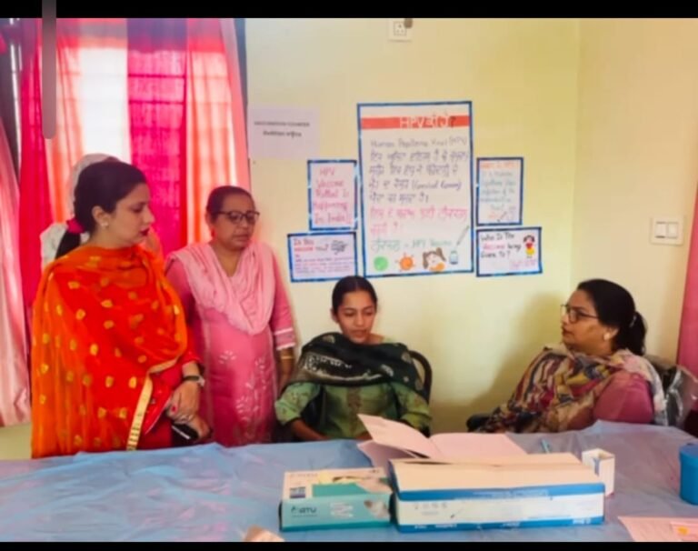 ਮੁਫ਼ਤ ਸਰਵਾਈਕਲ ਕੈਂਸਰ ਟੀਕਾਕਰਨ ਲਈ ਲਗਾਏ ਜਾ ਰਹੇ ਹਨ ਲਗਾਤਾਰ ਕੈਂਪ – ਜ਼ਿਲ੍ਹਾ ਟੀਕਾਕਰਨ ਅਫ਼ਸਰ