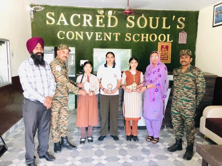 ਸੈਕਰਡ ਸੋਲਜ਼ ਕੌਨਵੈਂਟ ਸਕੂਲ ਕਾਲੇ ਦੀ ਅੱਠਵੀਂ ਕਲਾਸ ਦਾ ਨਤੀਜਾ ਰਿਹਾ ਸ਼ਾਨਦਾਰ 