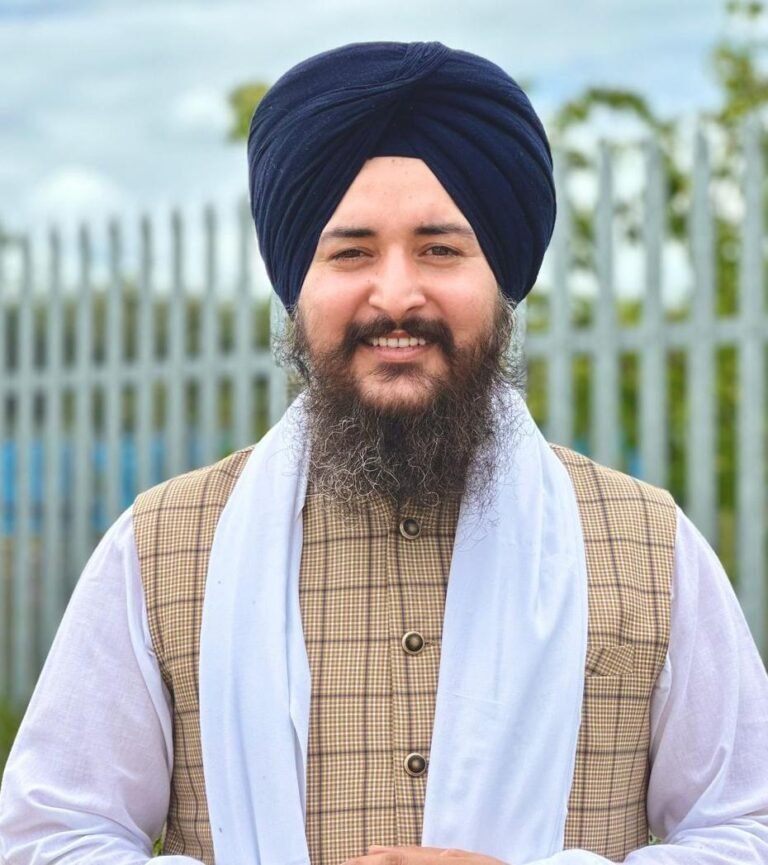 ਰੰਗਲਾ ਪੰਜਾਬ” ਬਣਾਉਣ ਦੇ ਦਾਅਵੇ ਕਰਣ ਵਾਲੀ ਸਰਕਾਰ ਨੇ ਬਣਾਇਆ ਕਰਜਾਈ ਪੰਜਾਬ: ਭਾਈ ਅਮਨਦੀਪ ਸਿੰਘ   👉 ਲੁੱਟੇ ਤਾ ਪੰਜਾਬੀ ਗਏ ਭਾਜਪਾ ਵਲੋ ਵੀ ਤੇ ਝਾੜੂ ਵਲੋ ਵੀ