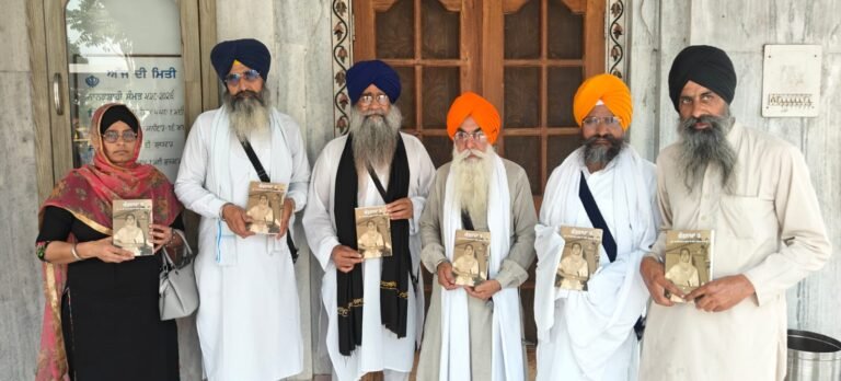 ਕੌਰਨਾਮਾ-3’ ਛਪਣ ’ਤੇ ਸ਼ੁਕਰਾਨੇ ਵਜੋਂ ਗੁਰਦੁਆਰਾ ਸ੍ਰੀ ਲਿਖਣਸਰ ਸਾਹਿਬ ਵਿਖੇ ਕਰਵਾਈ ਗਈ ਅਰਦਾਸ  👉 ਜੂਨ 1984 ’ਚ ਸ੍ਰੀ ਦਰਬਾਰ ਸਾਹਿਬ ’ਚ ਸ਼ਹੀਦ ਹੋਈਆਂ ਬੀਬੀਆਂ ਦੀ ਗਾਥਾ ਦਾ ਹੈ ਦਸਤਾਵੇਜ-ਬਾਬਾ ਮਹਿਰਾਜ
