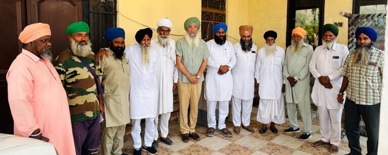 ਐੱਸ.ਜੀ.ਪੀ.ਸੀ ਮੈਂਬਰ ਬਲਵਿੰਦਰ ਸਿੰਘ ਵੇਈਂ-ਪੂੰਈਂ ਦੇ ਗ੍ਰਹਿ ਵਿਖੇ ਬ੍ਰਹਮਪੁਰਾ ਵੱਲੋ ਅਕਾਲੀ ਵਰਕਰਾਂ ਨਾਲ਼ ਮੀਟਿੰਗ