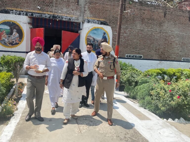 ਸੀ.ਜੇ.ਐਮ ਕਿਰਨ ਜੋਤੀ ਵੱਲੋਂ ਸਬ ਜੇਲ੍ਹ ਪੱਟੀ ਦਾ ਅਚਨਚੇਤ ਦੌਰਾ