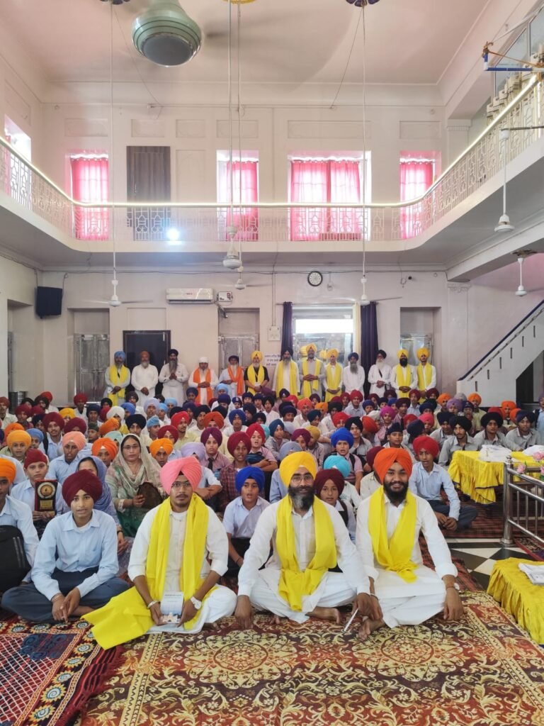 ਸੁਸਾਇਟੀ ਵੱਲੋਂ ਸਰਹੰਦ ਫਤਿਹ ਦਿਵਸ ਨੂੰ ਸਮਰਪਿਤ ਕਰਵਾਏ ਗਏ ਧਾਰਮਿਕ ਮੁਕਾਬਲਿਆਂ ਵਿੱਚ 400 ਬੱਚਿਆਂ ਨੇ ਕੀਤੀ ਸ਼ਮੂਲੀਅਤ ।  ਸੁਸਾਇਟੀ ਵੱਲੋਂ ਕੀਤੇ ਜਾ ਰਹੇ ਕਾਰਜਾਂ ਵਿੱਚ ਹਰੇਕ ਪੱਖ ਤੋਂ ਕੀਤਾ ਜਾਵੇਗਾ ਸਹਿਯੋਗ : ਪ੍ਰਧਾਨ ਟੋਨੀ
