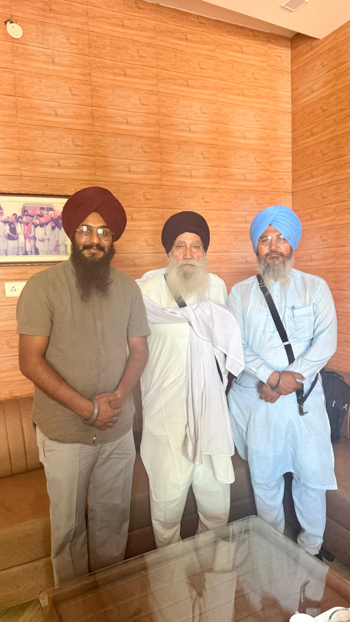 ਸ਼ਹੀਦਾਂ ਦੀ ਯਾਦ ਨੂੰ ਸਮਰਪਿਤ “ਸੱਤ ਰੋਜ਼ਾ ਦਸਤਾਰ ਦੁਮਾਲਾ ਸਿਖਲਾਈ ਕੈਂਪ” 1 ਜੂਨ ਤੋਂ   ਇਲਾਕੇ ਦੀਆਂ ਸੰਗਤਾਂ ਨੂੰ ਵੱਧ ਤੋਂ ਵੱਧ ਆਪਣੇ ਬੱਚਿਆਂ ਨੂੰ ਭੇਜਣ ਦੀ ਕੀਤੀ ਅਪੀਲ : ਗੁਰਦੁਆਰਾ ਪ੍ਰਬੰਧਕ ਕਮੇਟੀ