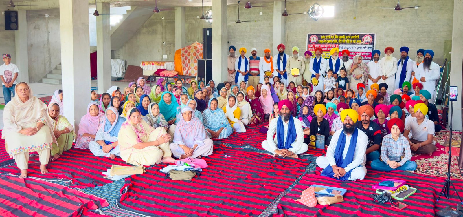 ਸ਼ਹੀਦਾਂ ਦੇ ਸਿਰਤਾਜ ਗੁਰੂ ਅਰਜਨ ਸਾਹਿਬ ਜੀ ਦੇ ਸ਼ਹੀਦੀ ਦਿਹਾੜੇ ਨੂੰ ਸਮਰਪਿਤ ਅਠ ਰੋਜ਼ਾ ਦਸਤਾਰ , ਦੁਮਾਲਾ ਸਿਖਲਾਈ ਕੈਂਪ ਜੈਕਾਰਿਆਂ ਦੀ ਗੂੰਜ ਵਿੱਚ ਸੰਪਨ : ਦਸਤੂਰ ਇ ਦਸਤਾਰ ਲਹਿਰ