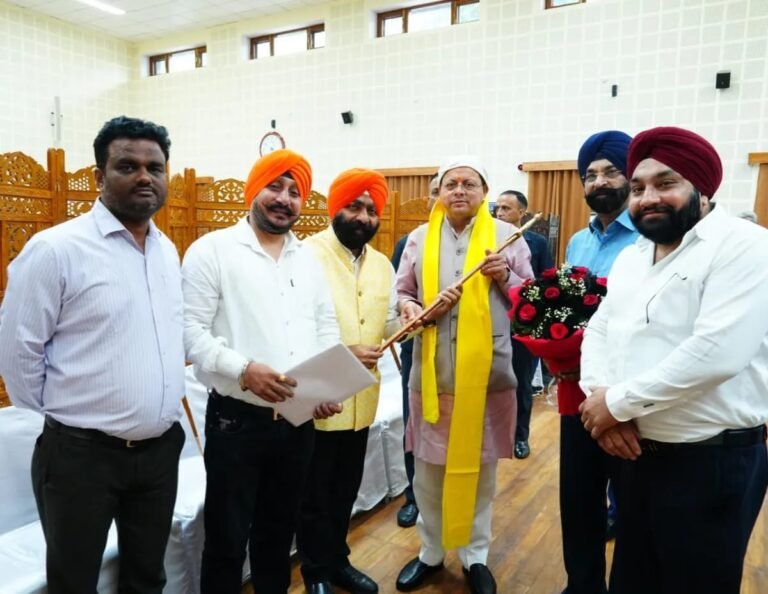 ਹਰਿਦੁਆਰ ਗਿਆਨ ਗੋਦੜੀ ਸਾਹਿਬ ਮਾਮਲਾ: ਮੁੱਖ ਮੰਤਰੀ ਧਾਮੀ ਨੇ ਸਿੱਖ ਪ੍ਰਤੀਨਿਧ ਮੰਡਲ ਨੂੰ ਦਿੱਤਾ ਹੱਲ ਦਾ ਭਰੋਸਾ