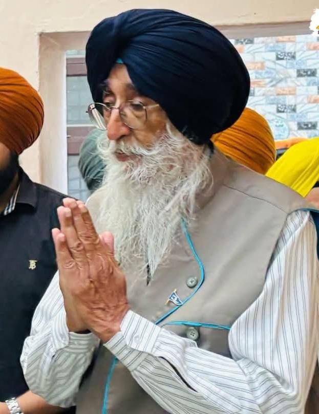 ਕਿਰਪਾਨ, ਨੀਲਾ ਬਾਣਾ ਤੇ ਖਾਲਸਾਈ ਅਣਖ ਭੁੱਲ ਕੇ ਹਿੰਦੂਤਵ ਤਾਕਤਾਂ ਦੀ ਗੁਲਾਮੀ ਕਿਉਂ..?—ਮਾਨ