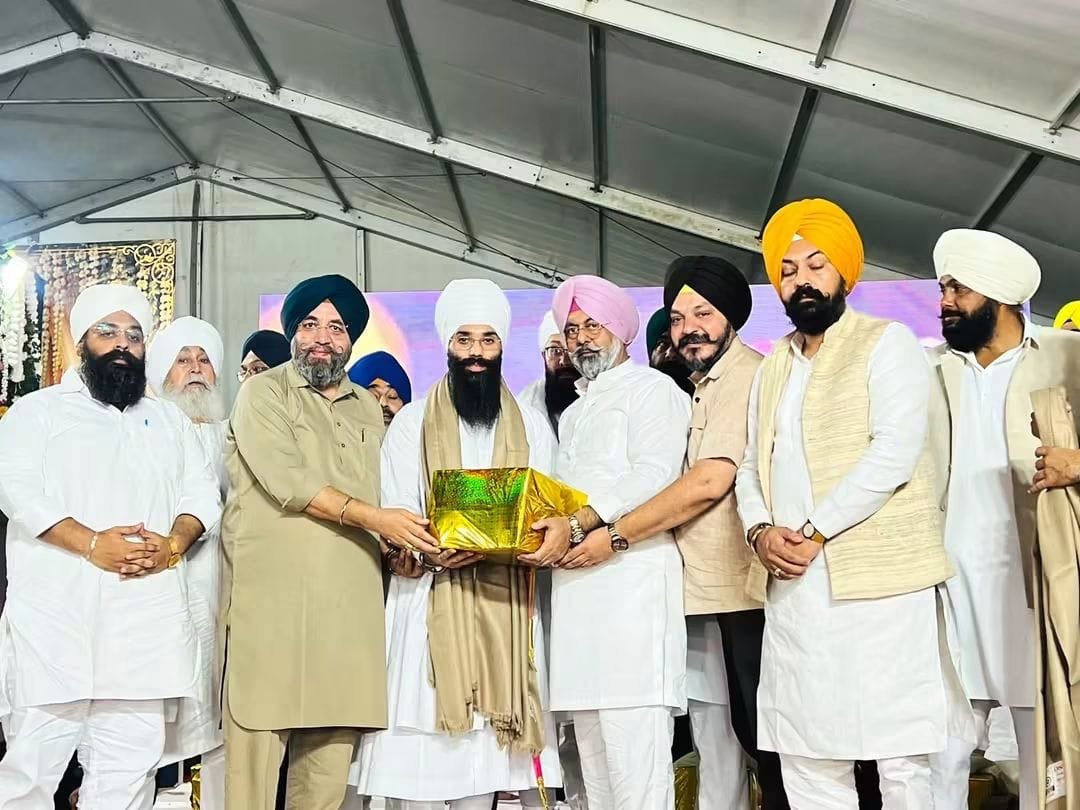 ਇੰਦਿਰਾਪੁਰਮ ਵਿਖੇ ਵਿਸ਼ਾਲ ਕੀਰਤਨ ਸਮਾਗਮ, ਗੁਰਬਾਣੀ ਕੀਰਤਨ ਨਾਲ ਨਿਹਾਲ ਹੋਈ ਸੰਗਤ